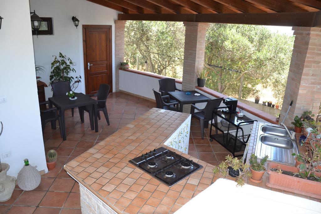 Mi Casa Es Tu Casa 79 Bed & Breakfast Portoscuso Exterior foto