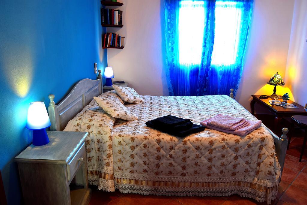 Mi Casa Es Tu Casa 79 Bed & Breakfast Portoscuso Exterior foto